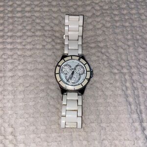 Authentic Disney Parks Watch